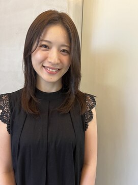 イキプラスディードットログ 大和八木駅前店(ikii+D.Log) セミロングレイヤー