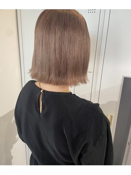 ピヨン 心斎橋(piLLon) ベージュ