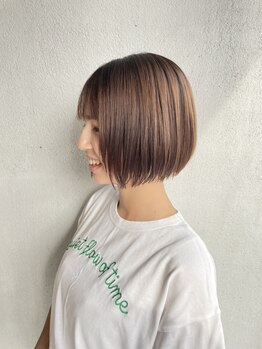 エーガール美容室(A-girl)の写真/【大人ショート】朝のセットがカンタンに♪大人女性に好評◎ライフスタイルに合わせた似合わせショート