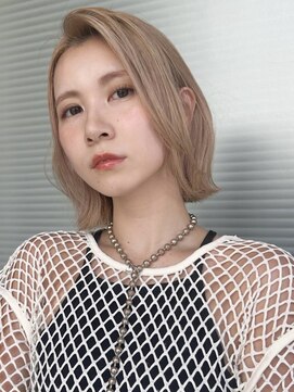 トルネード(TORNADO) タッセルボブ 透明感ベージュ 韓国ボブ 切りっぱなしボブ A0918