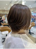 ショートボブ