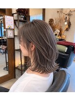 ヘアーサロン カミヤ(hair salon kamiya)&nbsp;ハイトーンミディアムスタイル