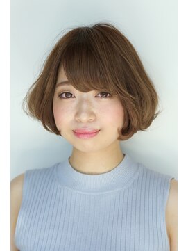 クラルス(Clarus) ふんわりカールが大人かわいいひし形ミニマムボブ【中山】