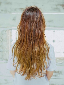 カラーサロンビスカリア 相模原エリア 淵野辺駅店(Color salon Biscaria) グラデーションカラー☆無造作☆カール[淵野辺/淵野辺駅]