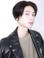 リップス 表参道店(LIPPS)&nbsp;前下がりノーセットで決まる【ミディアムセンターパート】