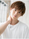 西海岸風ハイトーンカラーの無造作ショートL
