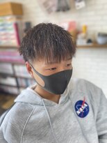 ボヌー(Bonheur) ツイストパーマ