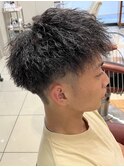 メンズツイストスパイラルパーマ/スタイリング簡単なのにお洒落