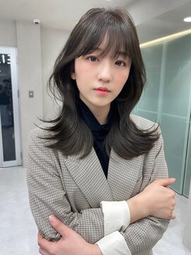 ロンド マーレ 天神大名店(Lond mare) 韓国風ヘア　レイヤーカット　顔周りレイヤー　顔周り　レイヤー