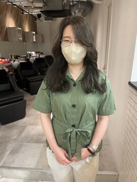 アイリー 名古屋(A/LEE) オリーブグレージュ／ハイライト