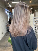 アポロ 横浜駅店(apollo)&nbsp;ハイライトバレイヤージュダブルカラーミルクティーベージュ