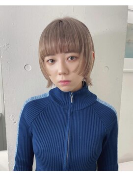 レコ 渋谷(LECO) ハイトーンベージュカラー姫カットボブ