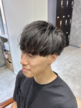 フォンド 津田沼(fond.) ダークアッシュ/アッシュブラック/カルマパーマ/ベリーショート