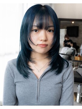 ウルト(ult) エメラルドブルーミディアムレイヤー