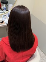 トッカ ヘアアンドトリートメント 難波店 バイオレットブラウンで柔らか可愛いセミロング