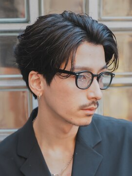 レタッチ バイ フィフス 銀座(RETOUCH by fifth) 銀座フェザーパーマルーズパーマ波巻きスパイラルパーマ大人眉毛