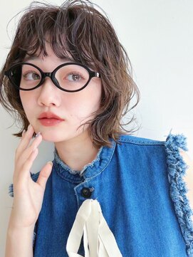 ホフ 大阪心斎橋店(F.O.F) ブリーチグレージュベージュショートボブショートレイヤー学割