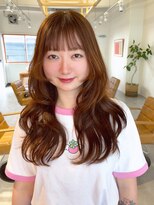 クシェル(kuschel)&nbsp;レイヤーカットxコーラルオレンジカラーxぱっつん前髪カット