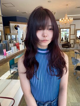 コワファースト 大分(COIFF1RST) フェイスレイヤー/レッドカラー/ウェーブ