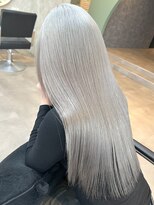 コア(Koa)&nbsp;【RINA】ツヤ髪ハイトーン