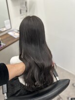 ユニックウメキタ(unique UMEKITA)&nbsp;グレージュで作る重くなりすぎない暗髪10代／20代／30代