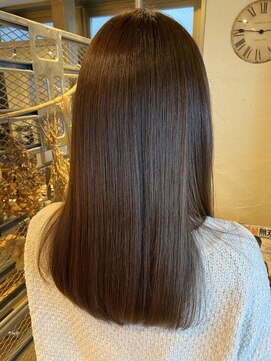 ヘアーミューズ リベロ(hair muse Livero) 【Ｌｉｖｅｒｏ】髪質改善ストレート