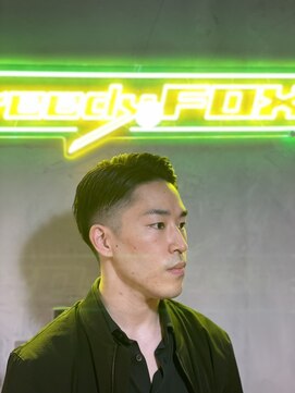 グリーディーフォックス 代々木(Greedy FOX) かき上げヘア/サイドパート/韓国マッシュ/フェードカット/代々木