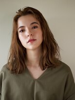 ピズム(PISM)&nbsp;かき上げバング/ペールベージュ/デジタルパーマ/くびれヘア