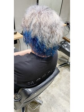 アーツ 調布(arts) ツイストスパイラル×ツートンカラー