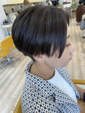 モリオ フロム ロンドン 成増店 【morio成増/一戸】ハイライト×刈り上げショート