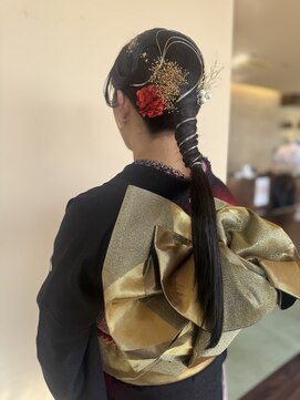 ミラートーク(MIRROR TALK) ストレートポニーテール