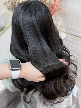 エス(Ess) 美髪/ワイドバング/ホワイトブロンド[髪質改善/ヘアセット/大宮]