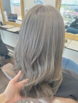 ジールサンク(Zeal N°5)&nbsp;グレージュカラー