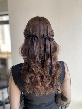 グリッターエッセンシャル(Gritter essential) ツインハーフアップ