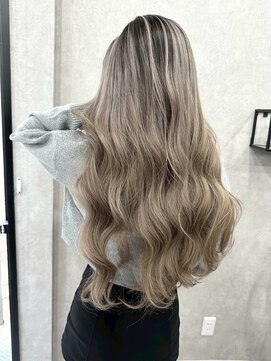 リゲル(rigel) ハイライトカラーミルクティーベージュレイヤーカット