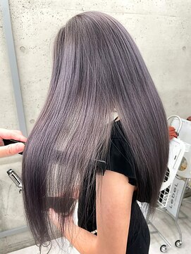 シイム(CYM) 透明感/ラベンダーグレー/ロング/ストレート