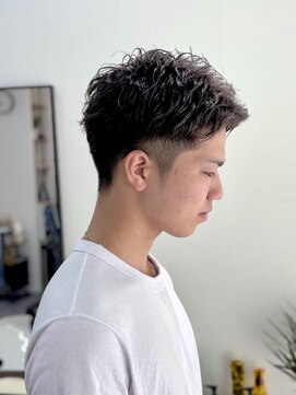 ヘアーサロン ヨリオカ 20代/30代 爽やか２ブロック　メンズパーマ