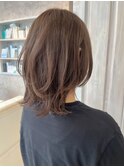 福山人気透明感ショコラベージュレイヤーミディ外ハネ軽やか艶髪