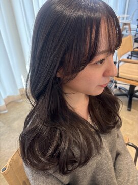 アッシュグレー