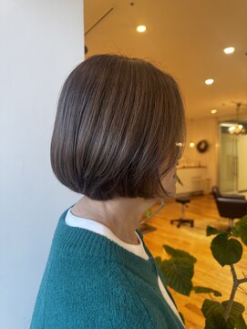 ルッツ(Lutz. hair design) 12/18 フェミニンボブ