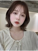 ベージュイヤリングカラーくびれボブ【肥田亜沙美】