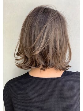 トルネード(TORNADO) 外ハネボブチョコレートグレージュ