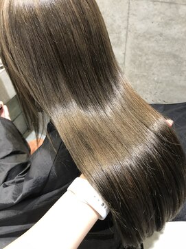 ルラブランシェ(Rula branche) くすみベージュ