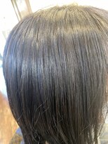 ヘアー バイ ミーズ(hair by Mii’s)&nbsp;ケイ素カラー／ダルベージュ／艶髪