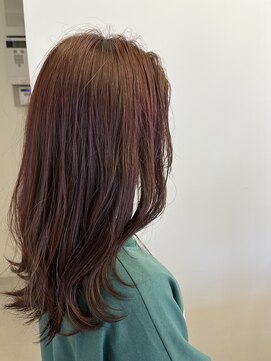 アルドラ(ALUDRA) 赤みカラー