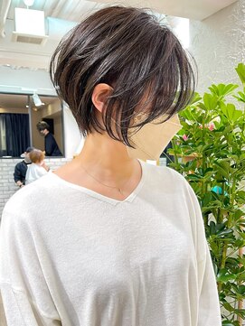 アヴァロン(AVALON) 絶壁解消/ひし形/前下がり/大人ショートボブ/30代/40代★猪狩★