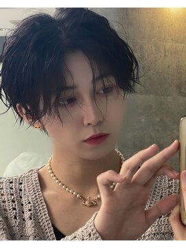 シン(syn) 韓国シースルー