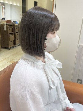 ネオリーブ クタ 町田店(Neolive kuta) 【Ｎｅｏｌｉｖｅｋｕｔａ町田店】切りっぱなしボブ