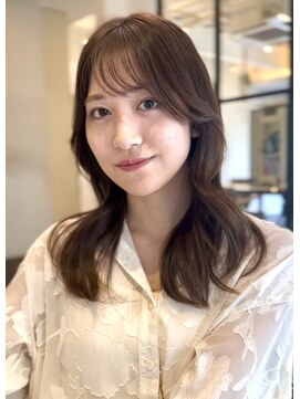 ローネス ギンザ(LONESS ginza) くびレイヤーエモージュグレーベージュカラーダーク アッシュ