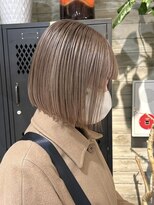 ヲタク(wotaku.)&nbsp;ミルクティーカラーダブルカラーケアブリーチハイトーンボブ